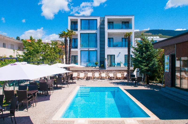 Beach Villa Bb Podstrana Exterior photo