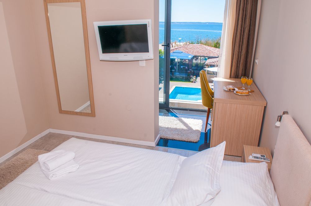 Beach Villa Bb Podstrana Exterior photo